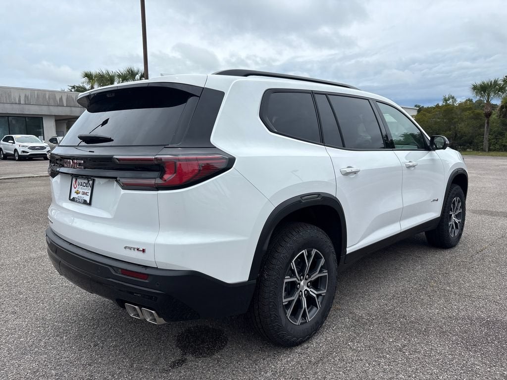 2026 GMC Acadia AT4