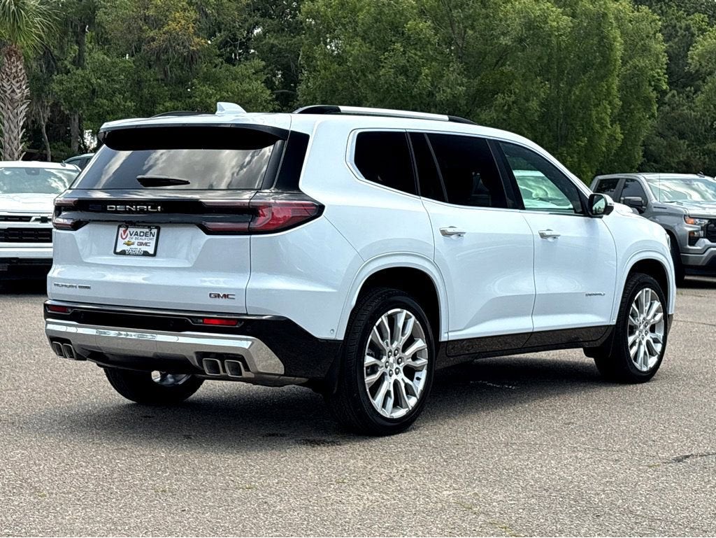 2026 GMC Acadia Denali