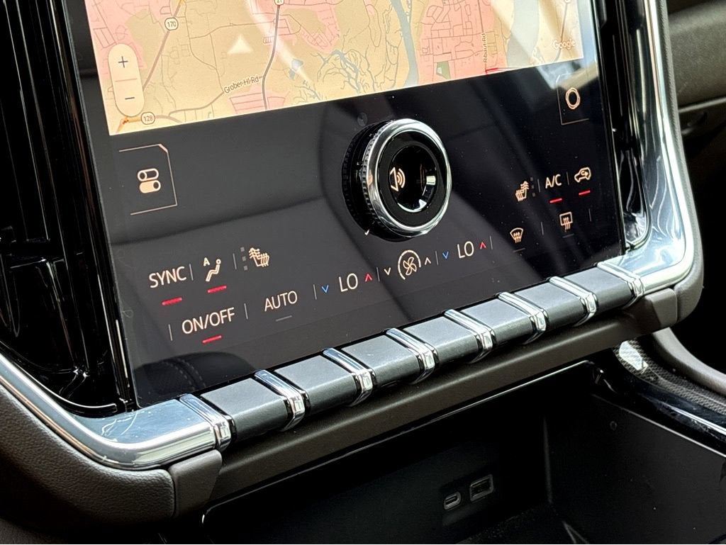2025 GMC Yukon Elevation