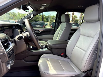 2025 GMC Yukon Elevation