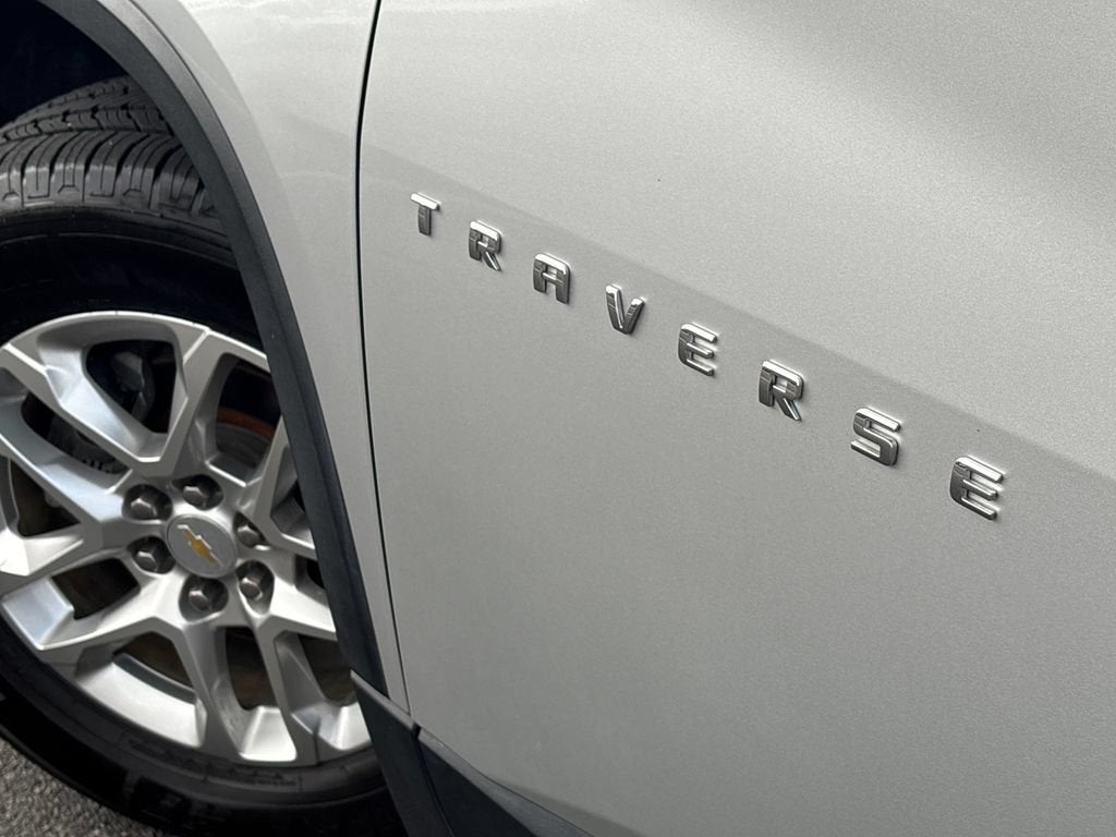 2019 Chevrolet Traverse LT Cloth
