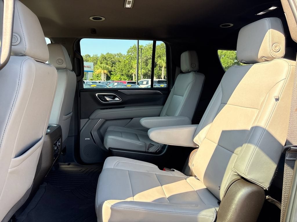 2024 Chevrolet Suburban LT