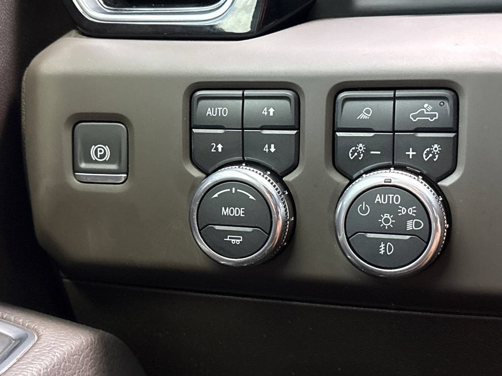 2025 GMC Sierra 3500 HD Denali