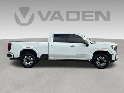 2025 GMC Sierra 3500 HD Denali