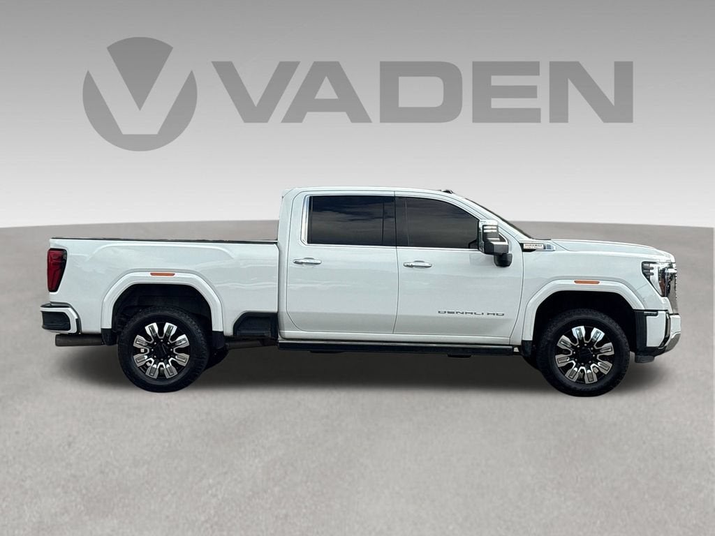 2025 GMC Sierra 3500 HD Denali