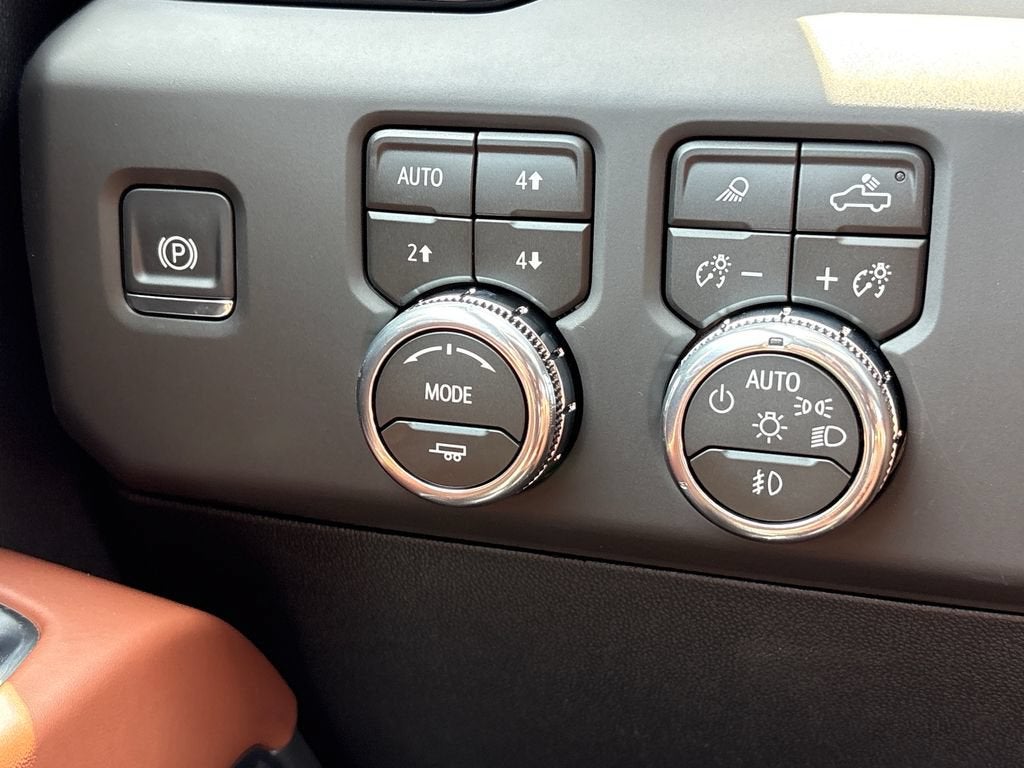 2026 GMC Sierra 2500HD Denali Ultimate - Photo 12