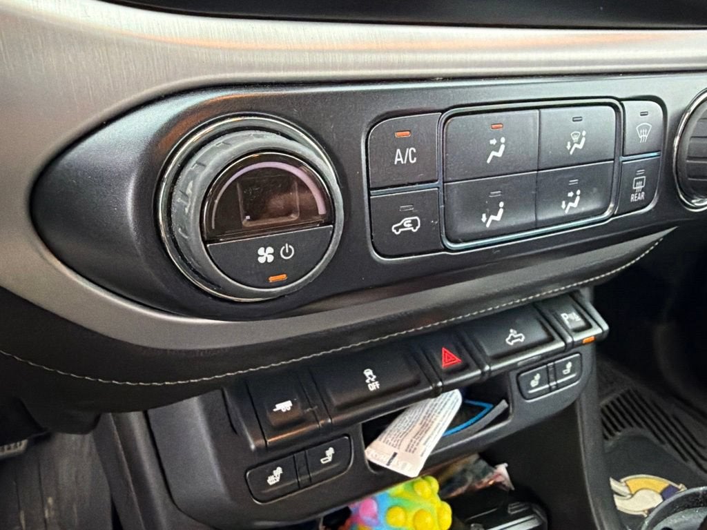 2020 GMC Canyon 4WD SLT