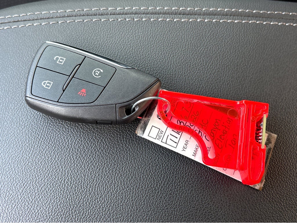 2026 GMC Canyon Elevation