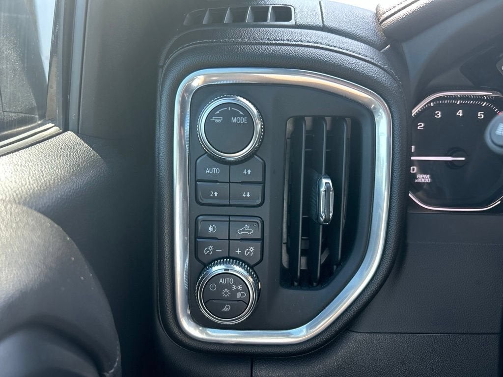 2022 GMC Sierra 1500 Limited SLT