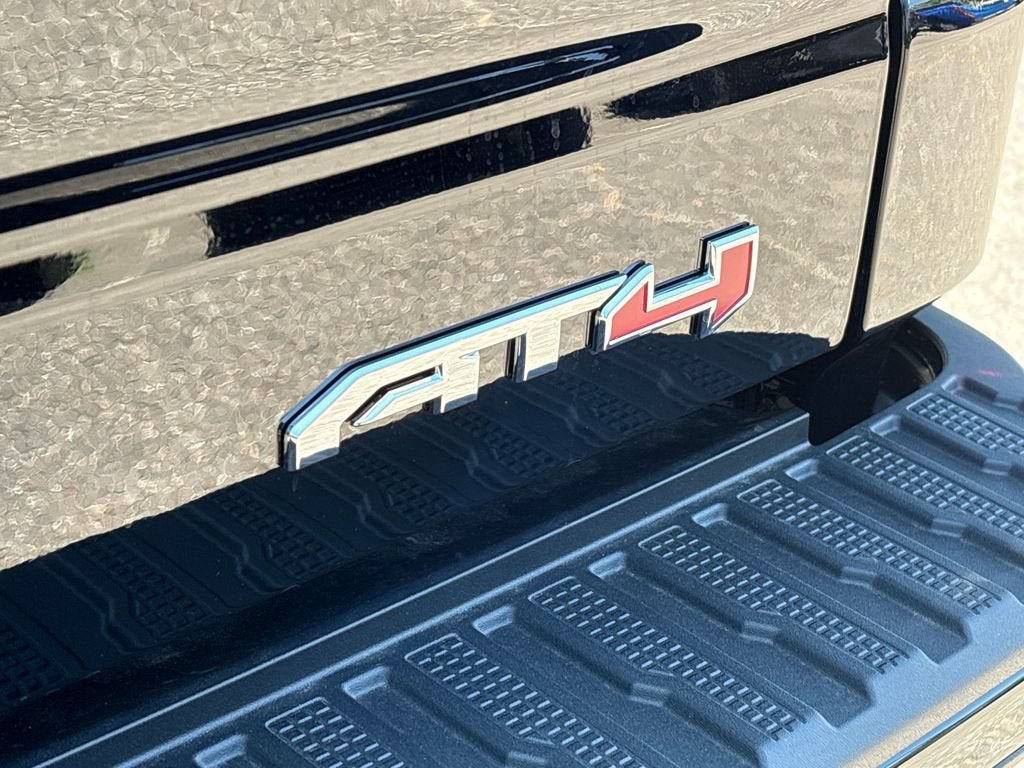 2026 GMC Sierra 1500 AT4 - Photo 28