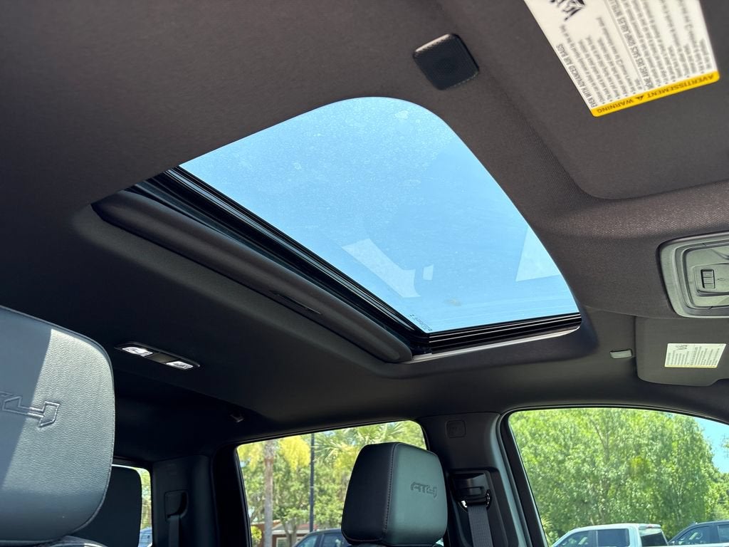 2026 GMC Sierra 1500 AT4 - Photo 7