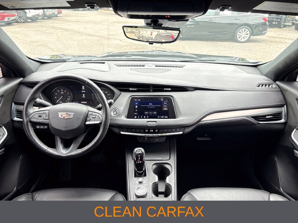 2023 Cadillac XT4 Premium Luxury