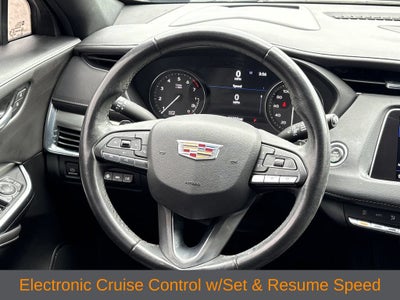 2023 Cadillac XT4 Premium Luxury