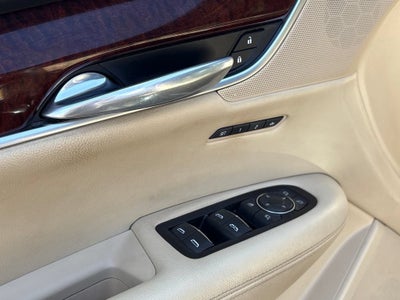 2017 Cadillac XT5 Luxury FWD