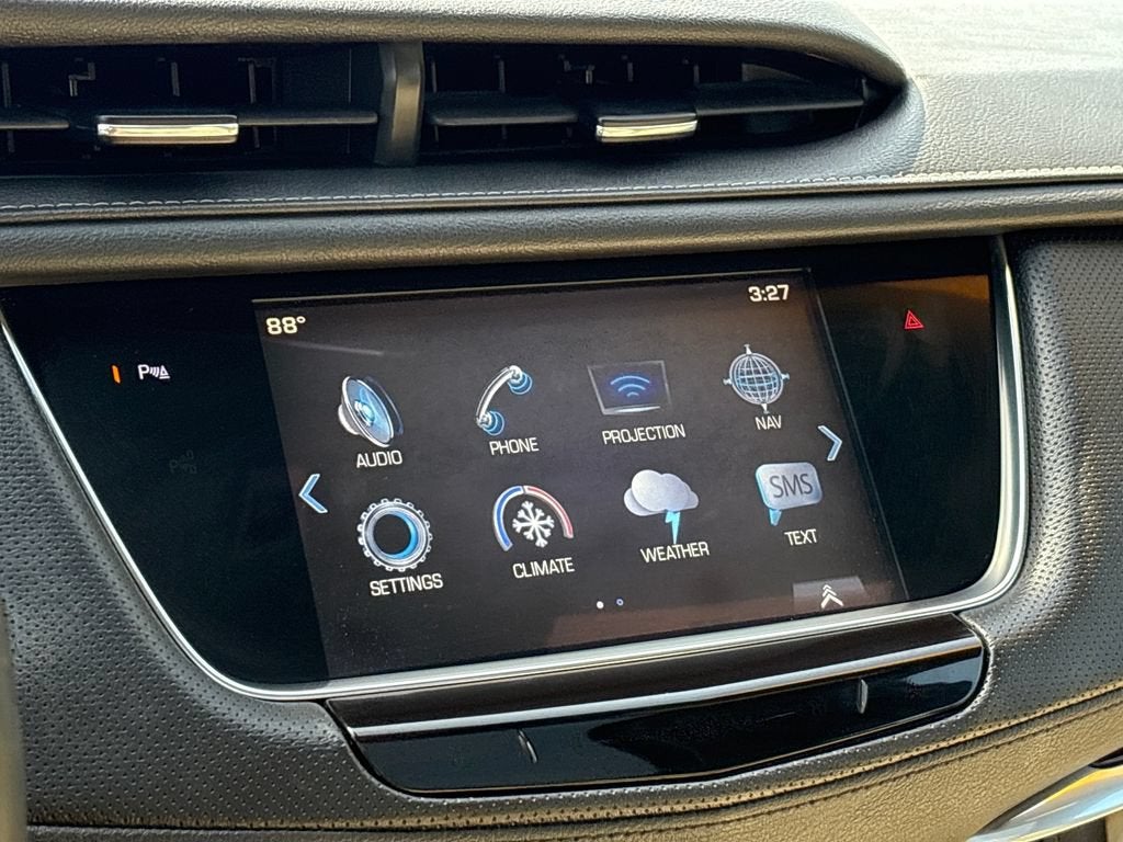 2017 Cadillac XT5 Luxury FWD