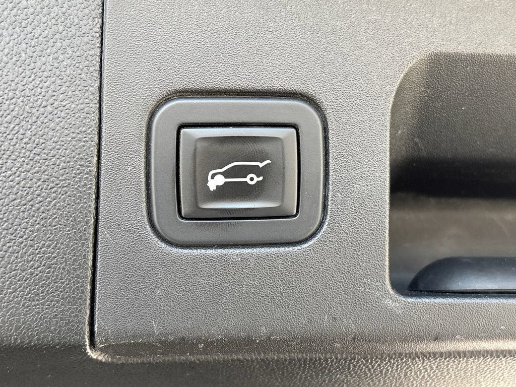 2017 Cadillac XT5 Luxury FWD