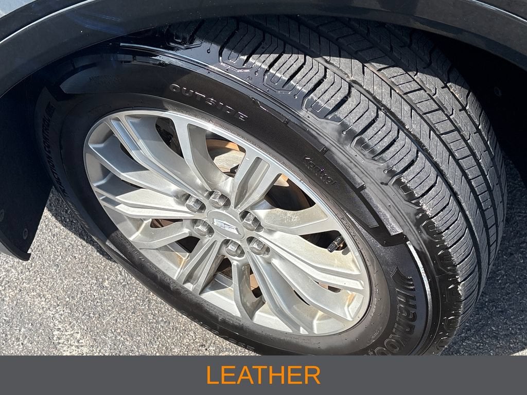 2017 Cadillac XT5 Luxury FWD