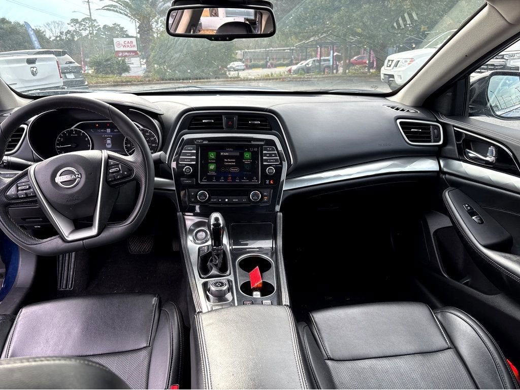 2023 Nissan Maxima SV