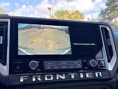 2025 Nissan Frontier SV