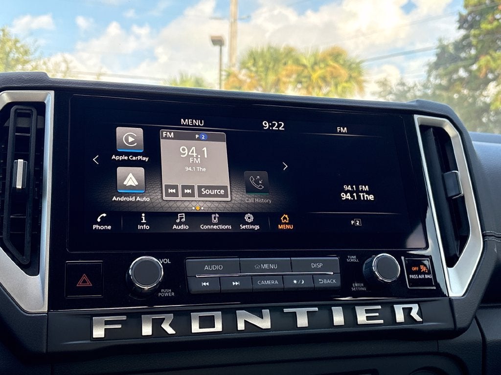 2025 Nissan Frontier SV