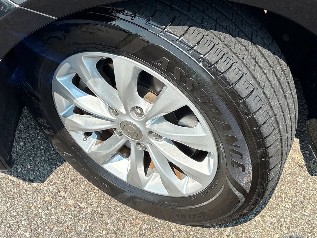 2017 Chrysler Pacifica Touring-L