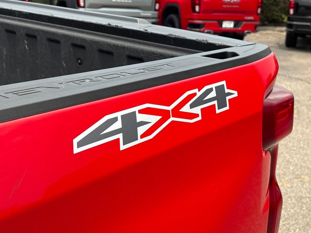 2024 Chevrolet Silverado 1500 LT (2FL)
