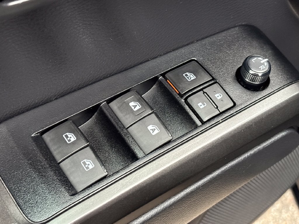 2023 Toyota Tacoma 2WD SR5