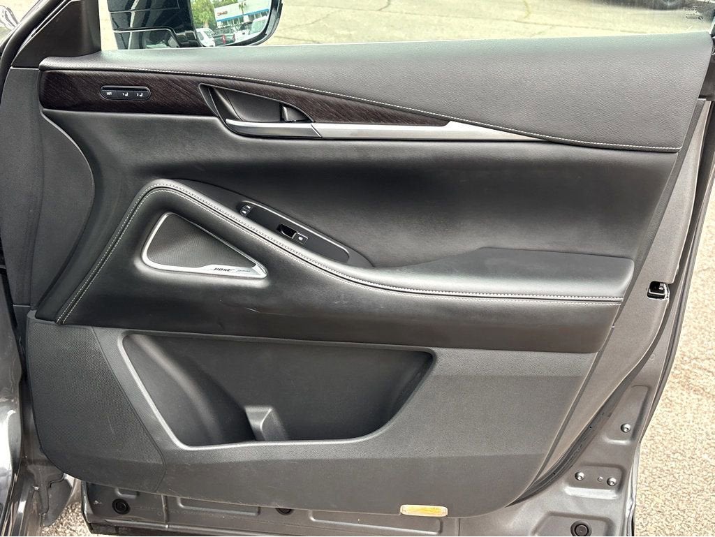 2023 INFINITI QX60 SENSORY