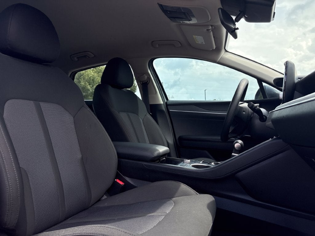 2024 Kia K5 LXS