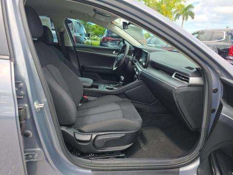 2024 Kia K5 LXS