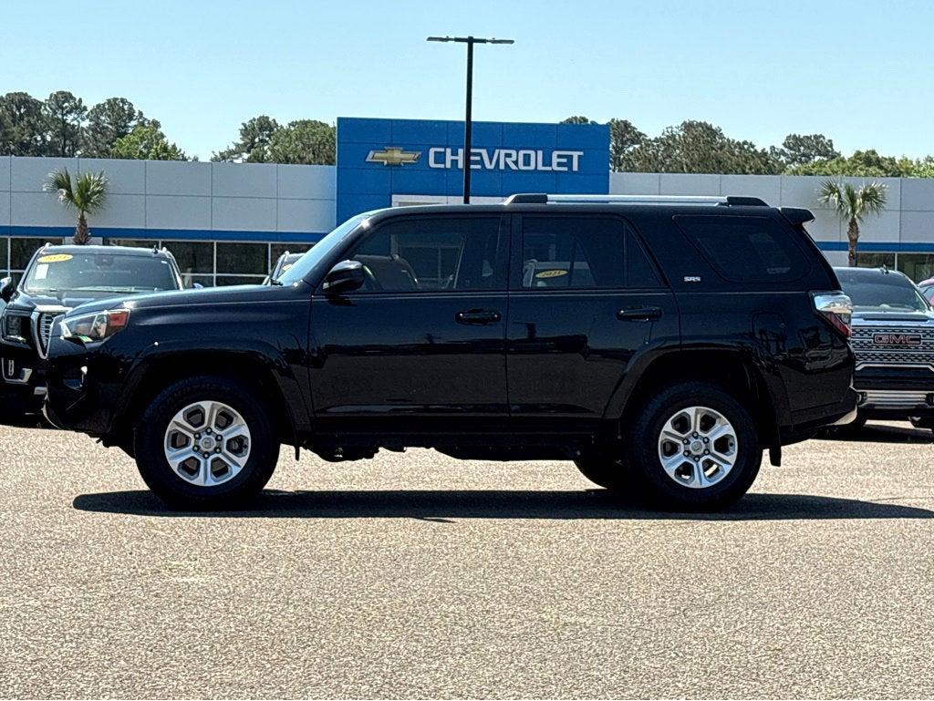 2024 Toyota 4Runner SR5