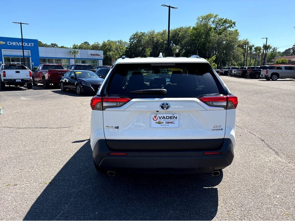 2023 Toyota RAV4 Hybrid XLE