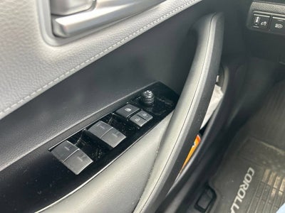 2023 Toyota Corolla Hatchback SE