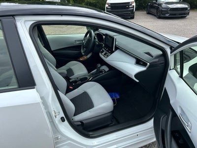 2023 Toyota Corolla Hatchback SE