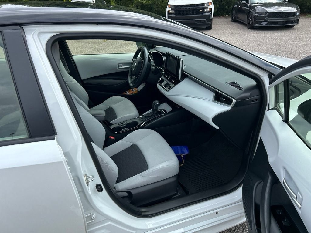 2023 Toyota Corolla Hatchback SE