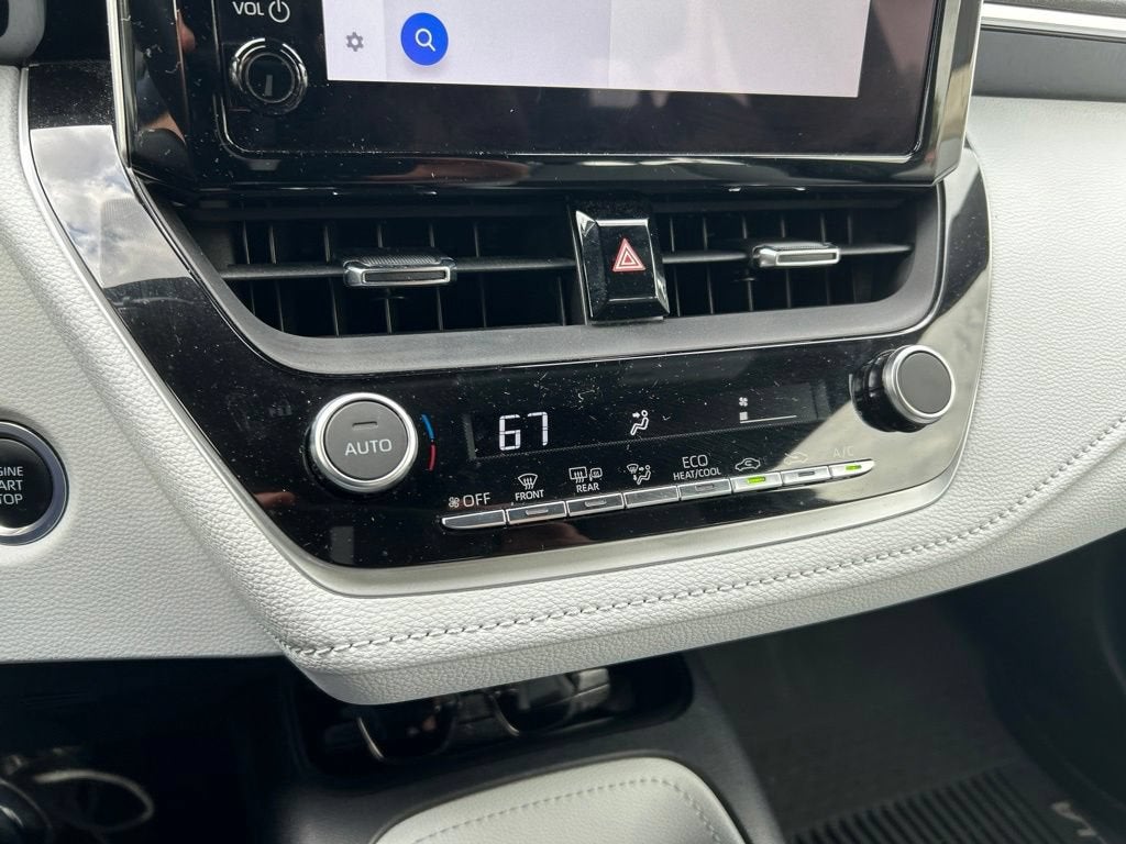 2023 Toyota Corolla Hatchback SE