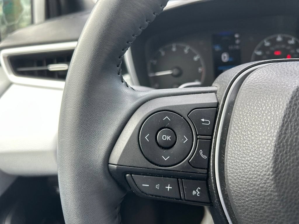 2023 Toyota Corolla Hatchback SE