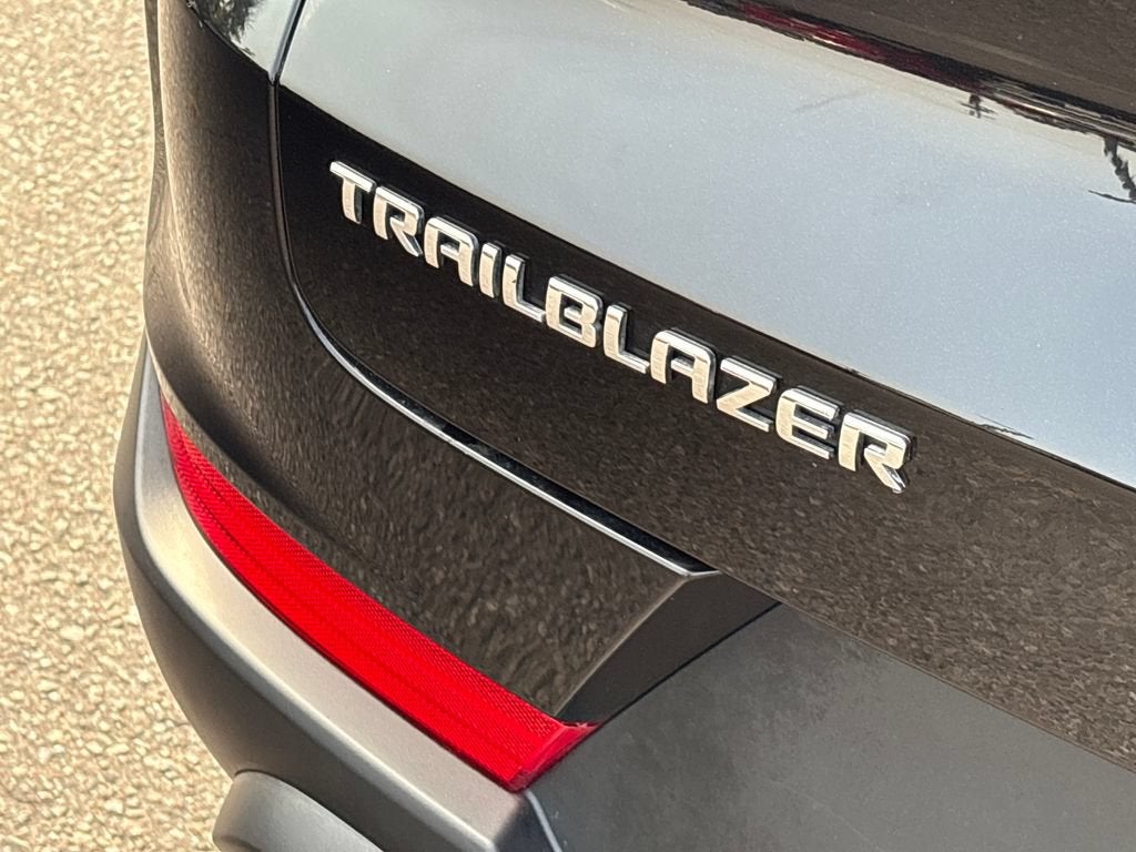2023 Chevrolet Trailblazer LS