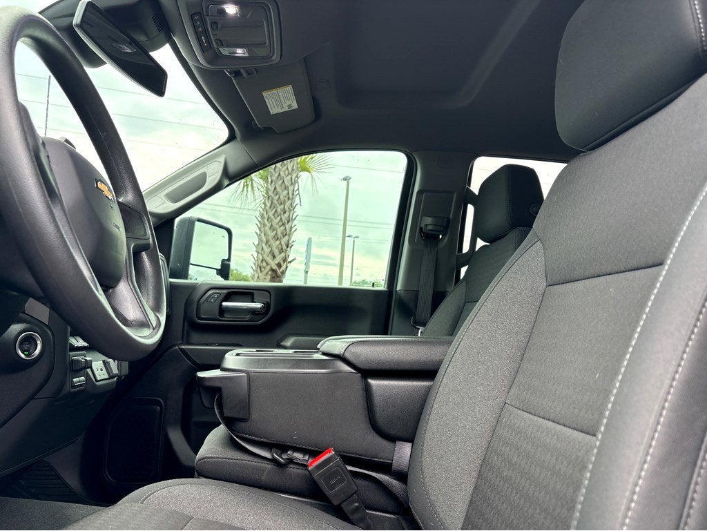 2025 Chevrolet Silverado 2500HD Custom