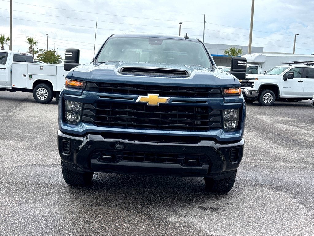 2025 Chevrolet Silverado 2500HD Custom