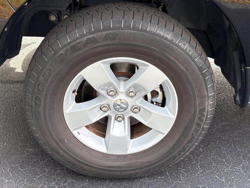 2024 RAM 1500 Classic SLT