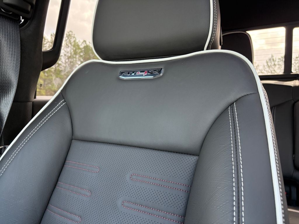 2025 GMC Sierra 2500 HD AT4X