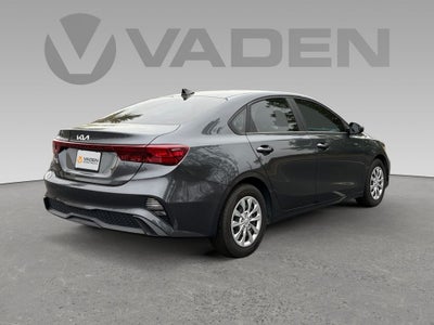 2022 Kia Forte FE