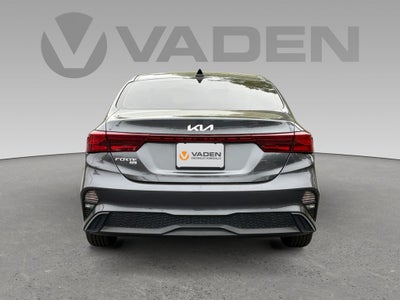 2022 Kia Forte FE