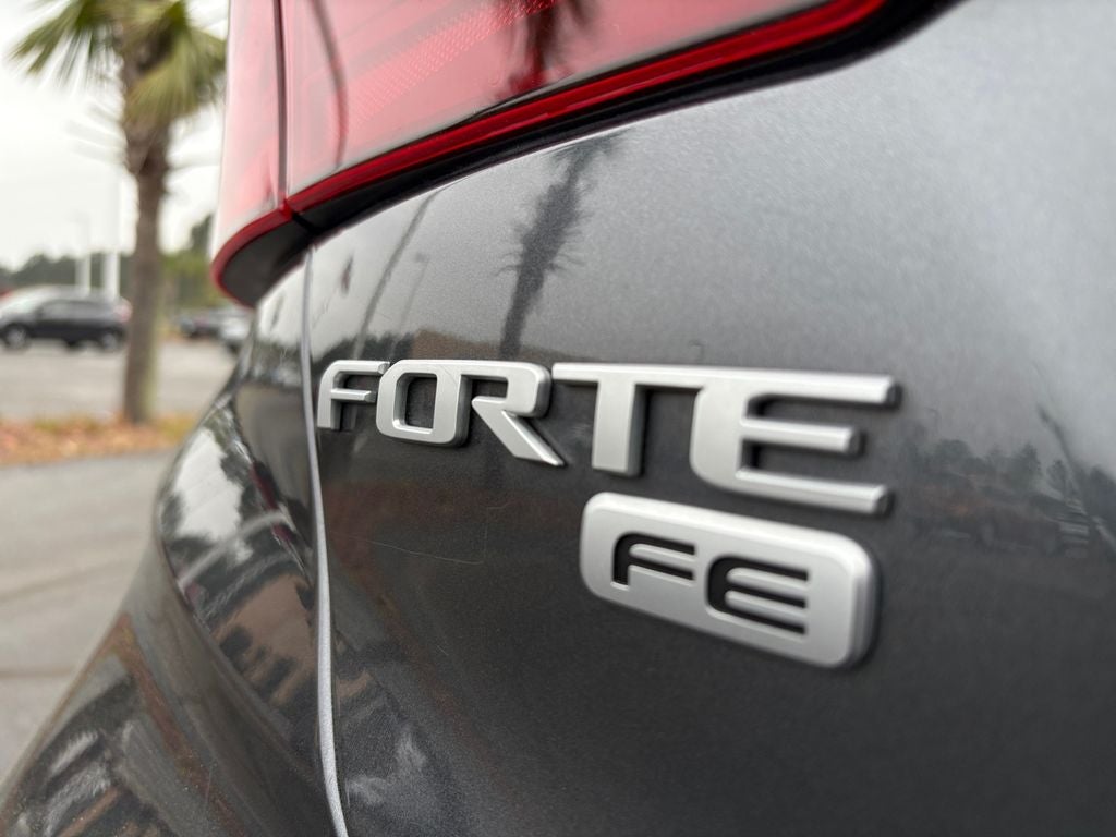 2022 Kia Forte FE