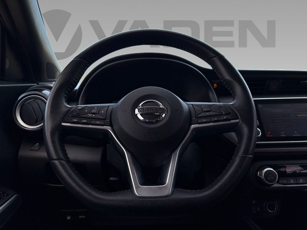 2019 Nissan Kicks SR