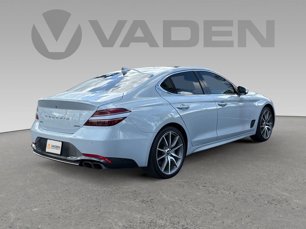 2022 Genesis G70 2.0T
